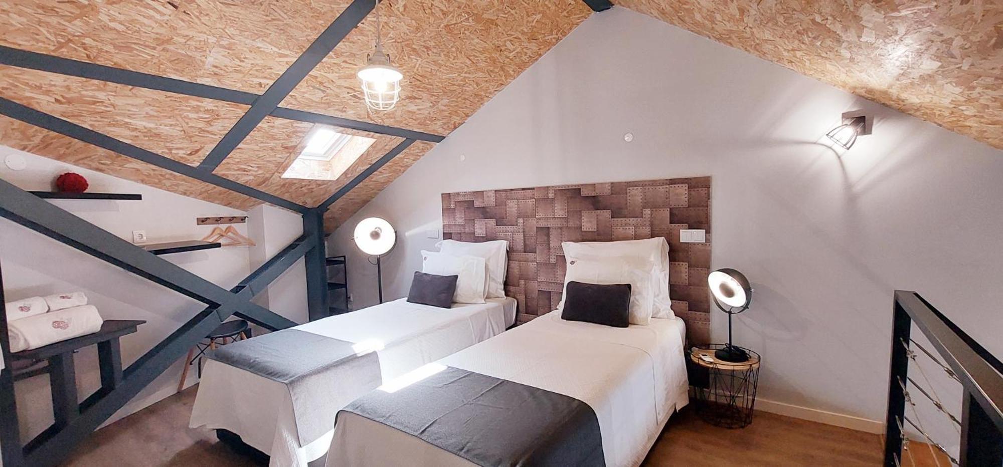 7 Styles Apartments By Raspberry Cascade Фару Номер фото